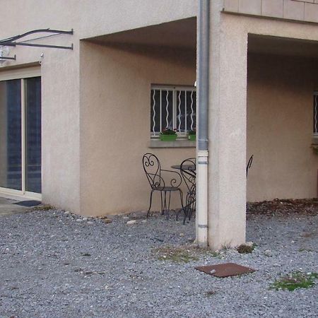 Studio/Gite Les Papillons Lablachère 外观 照片